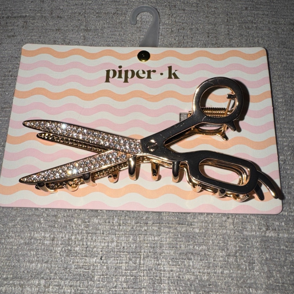 Piper K Gold Scissors Hair Clip